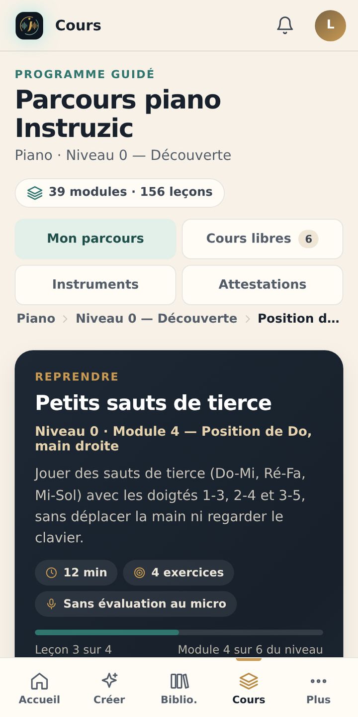 Écran Cours sur téléphone : le parcours piano et la leçon à reprendre « Petits sauts de tierce »